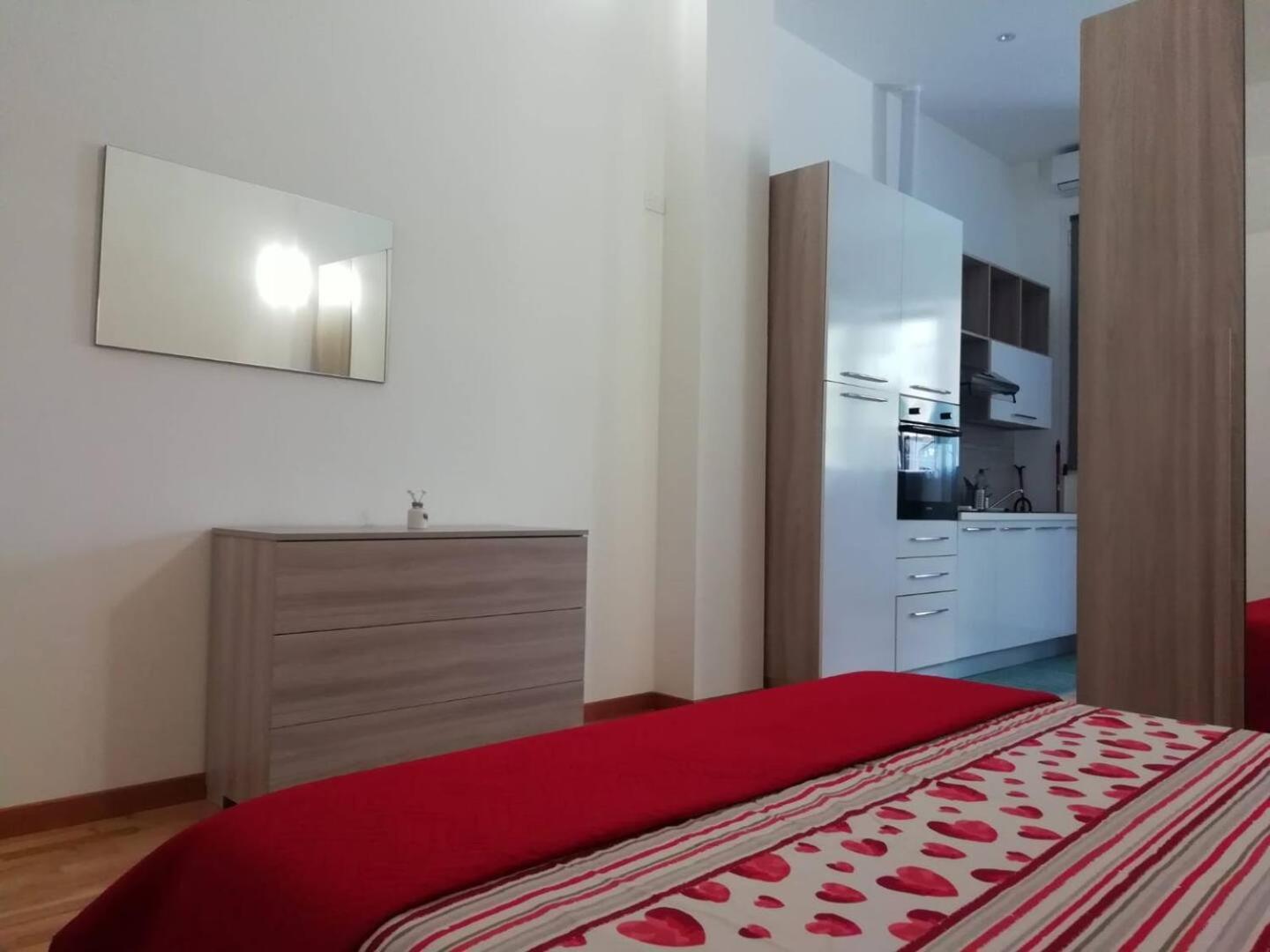 Domus Irnerio I Tassa Di Soggiorno Inclusa Nel Prezzo I Bolonya Dış mekan fotoğraf